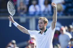 开云体育直播-包含英国网球队绝杀世界网球队，梅德韦杰夫绝境逆转的词条