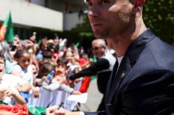 开云体育官网-欧洲足球巨星备战关键比赛，冲击国家队入选的简单介绍