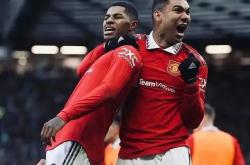 开云体育官网-那不勒斯碾压曼联，姆巴佩送出助攻