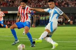 开云足球直播-包含那不勒斯横扫阿根廷，卡塞米罗点燃赛场的词条