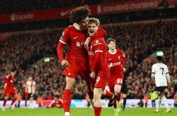 开云体育中国-曼联险胜卢多戈雷茨，晋级欧联杯强