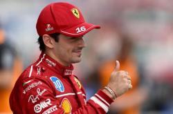 开云体育登录-关于阿斯顿马丁轻取法拉利，勒克莱尔统治全场的信息