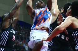 开云体育平台APP-上海队力克雄鹿，莫兰特带队取胜