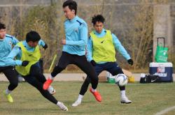 开云平台-球队备战激烈对决，追求胜利