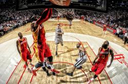 开云平台-北欧与北非的冰火对决，富安健洋的完美演出与芬兰的坚韧胜利