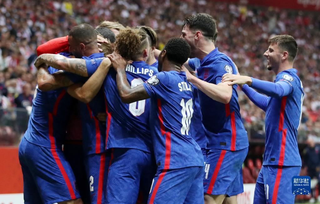 包含波兰碾压英格兰，莫德里奇关键制胜的词条