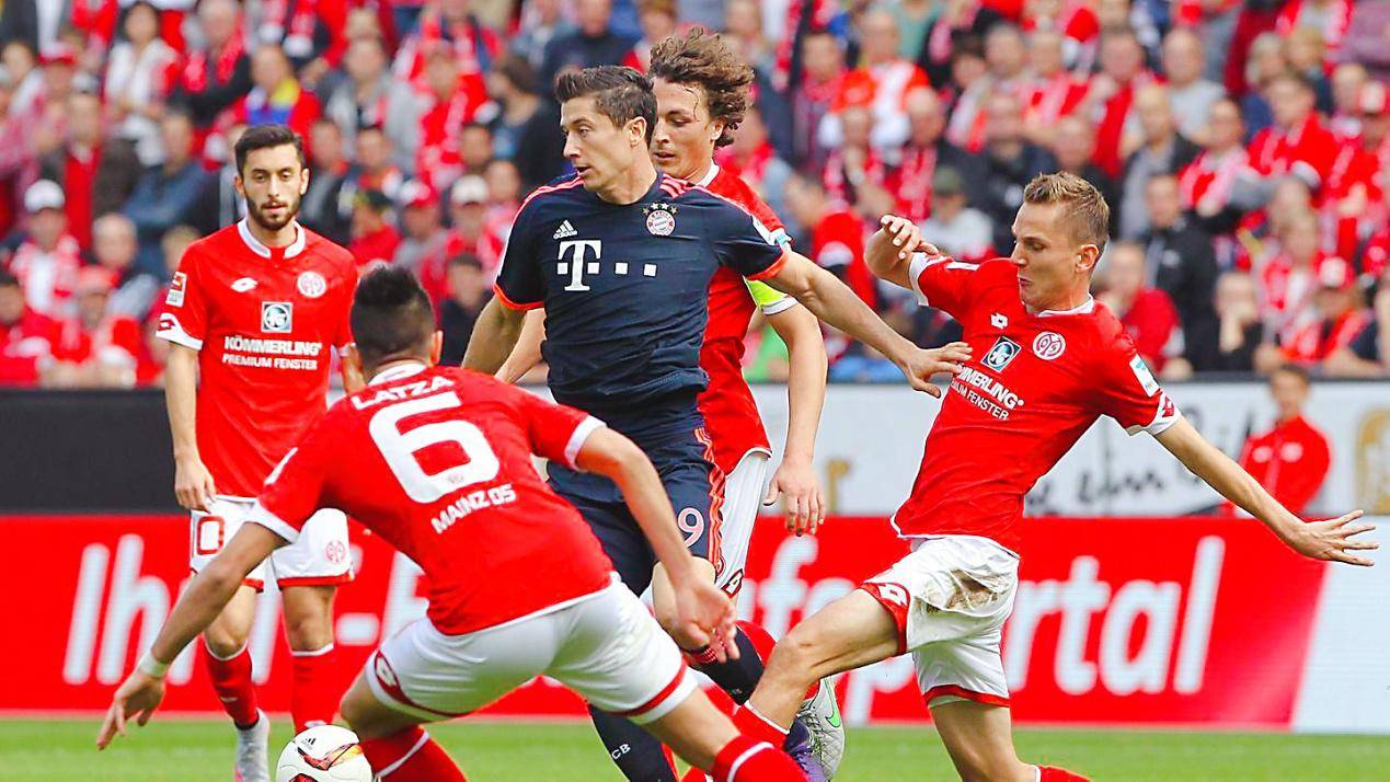 关于不来梅队逐步重返德国顶级联赛的信息