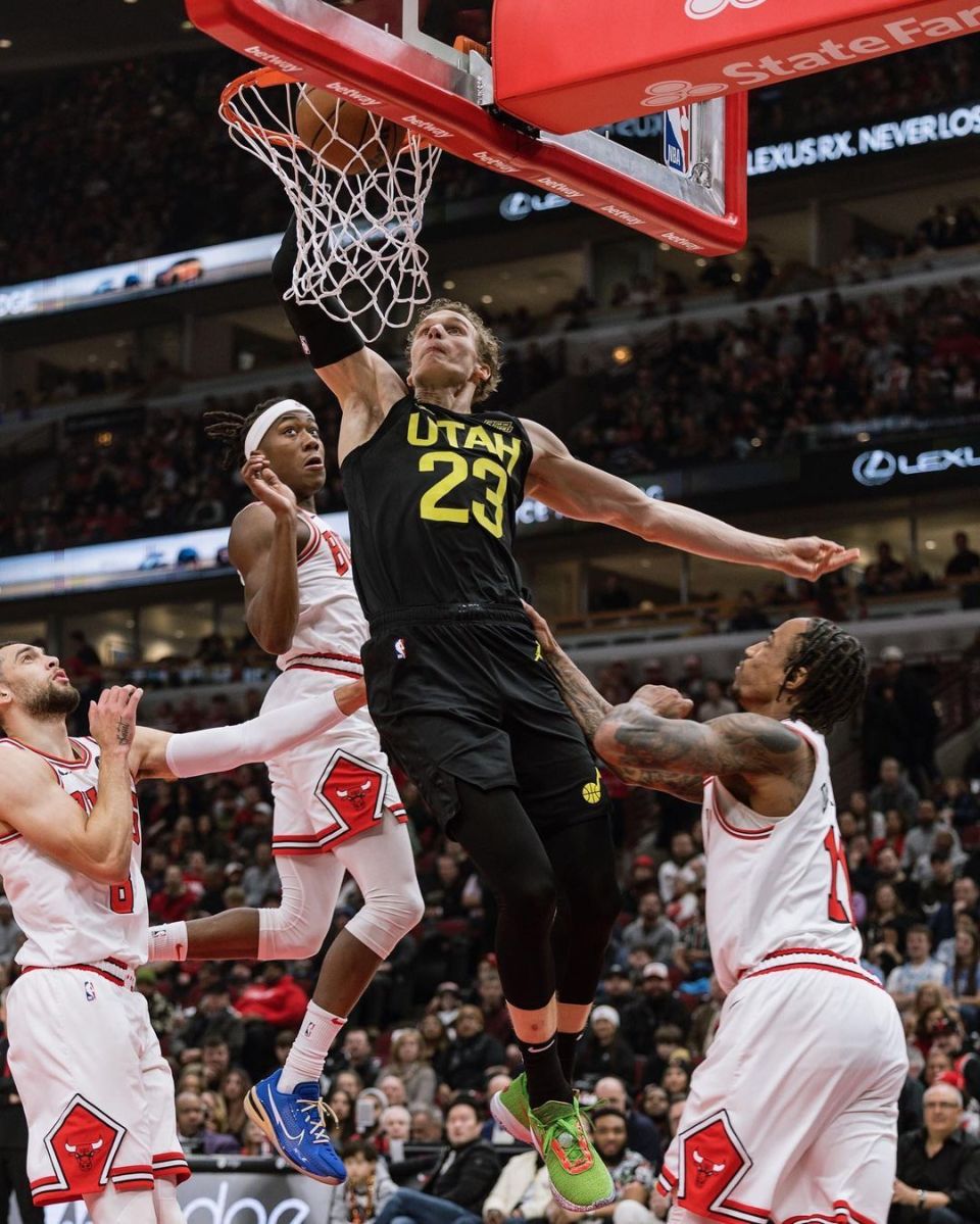 公牛客场大胜老鹰,拉文全场砍下分的简单介绍 公牛客场大胜老鹰,拉文全场砍下分的简单介绍