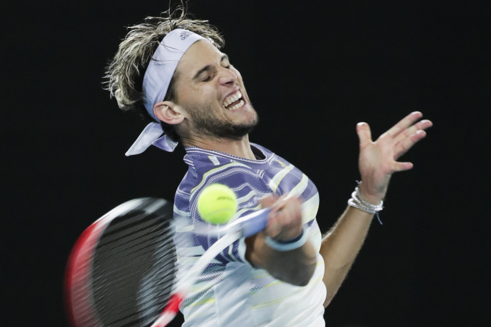 包含拉沃尔杯险胜联合杯，蒂姆扛起全队的词条