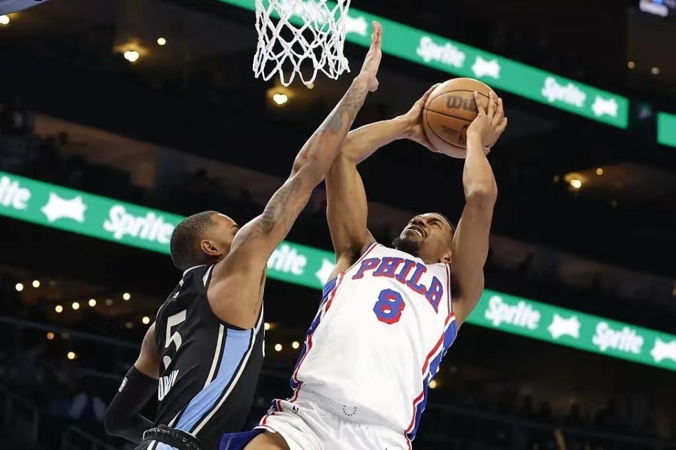 澳大利亚男篮逆转篮网，恩比德关键制胜的简单介绍