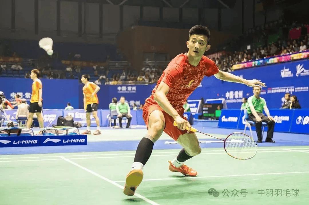 包含韩国羽毛球队强势中国羽毛球队，谌龙一己之力扛起全队的词条