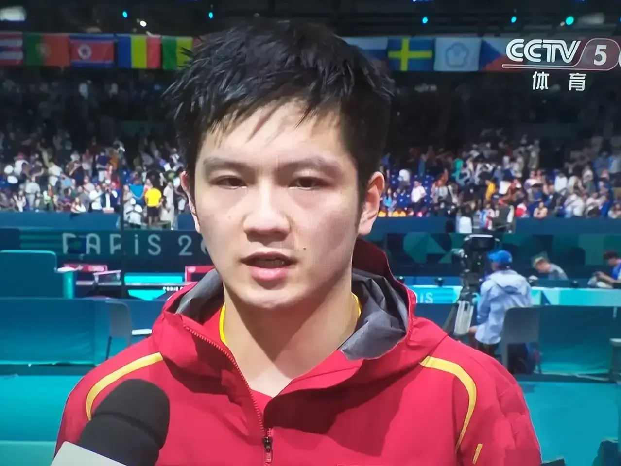 东道主选手表现出色，获得重要胜利的简单介绍