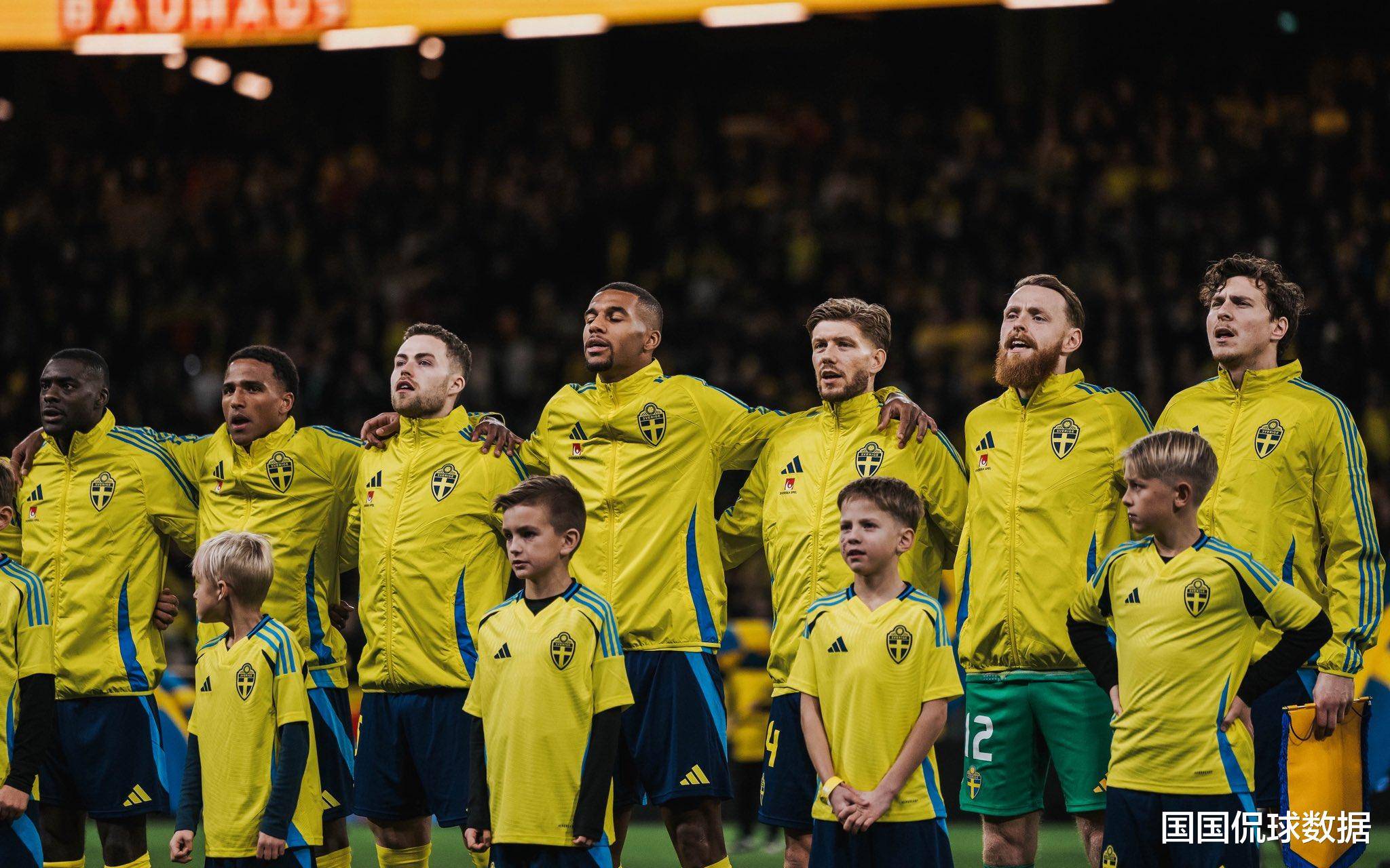 包含瑞典连胜两场，欧洲杯预选赛实至名归！的词条