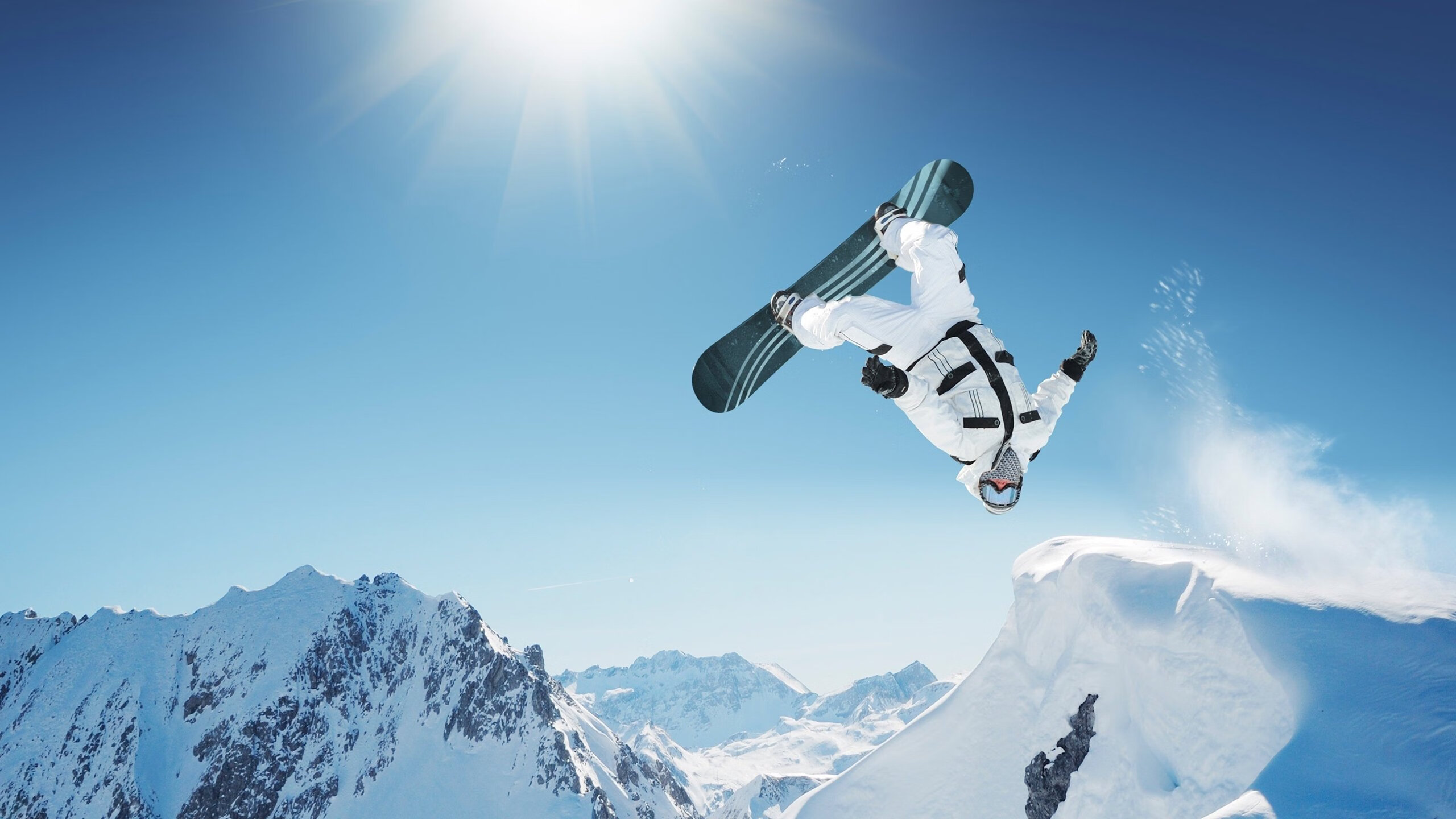 从哈兰德的教科书到巴拉圭的正面击溃,现代足球的两种胜利哲学