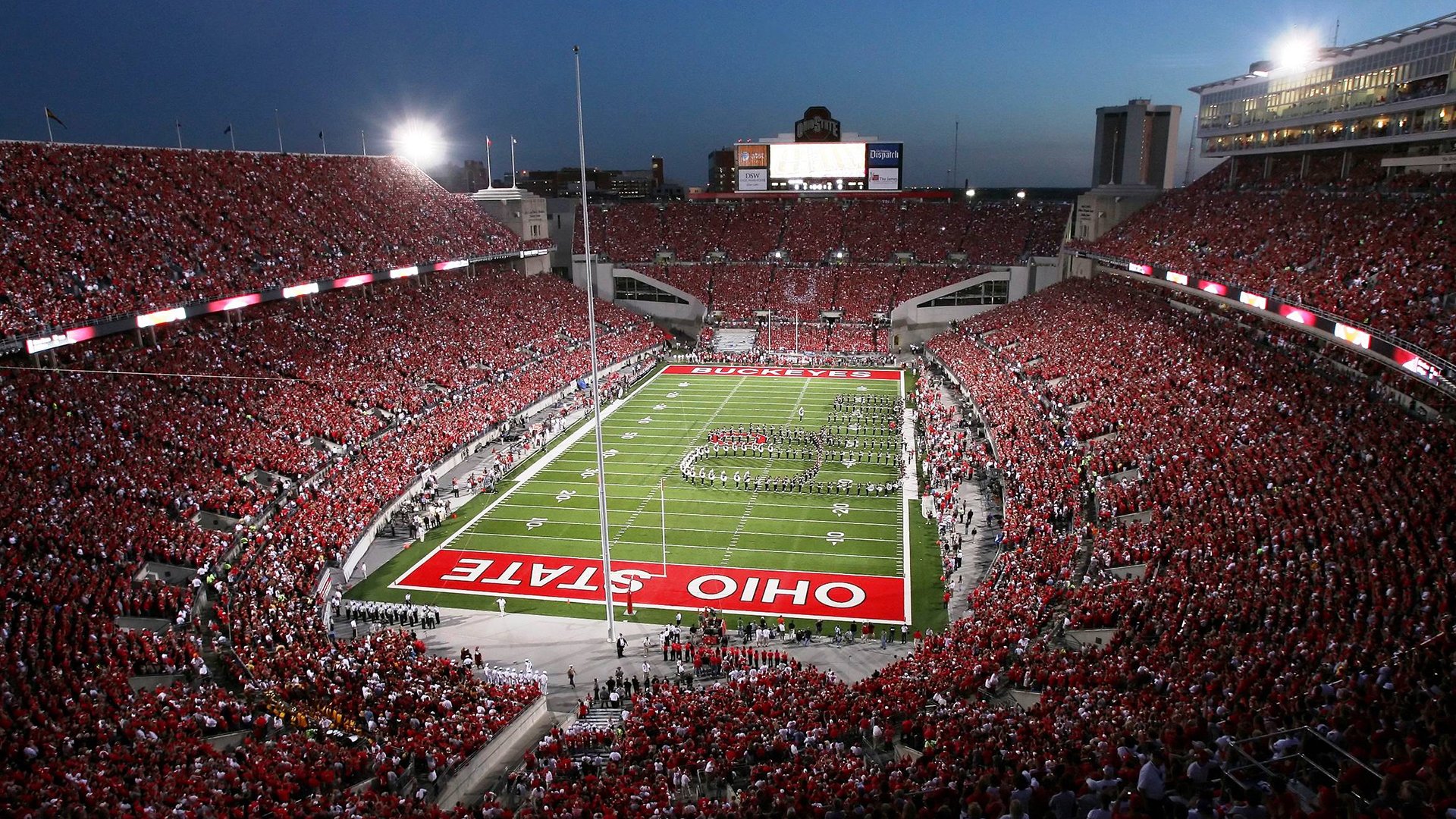 教科书背面,维尼修斯的光芒,如何照见多特蒙德与哥斯达黎加的足球孤岛